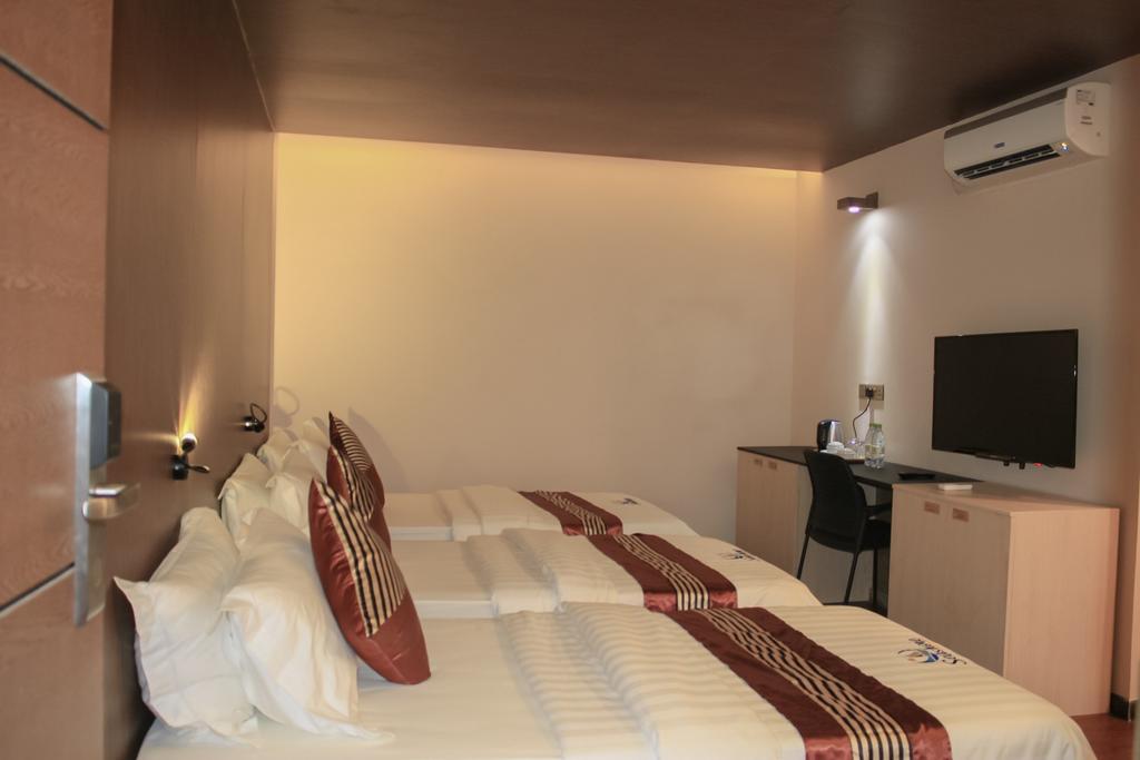 Seashore Beach Inn Maafushi Eksteriør bilde