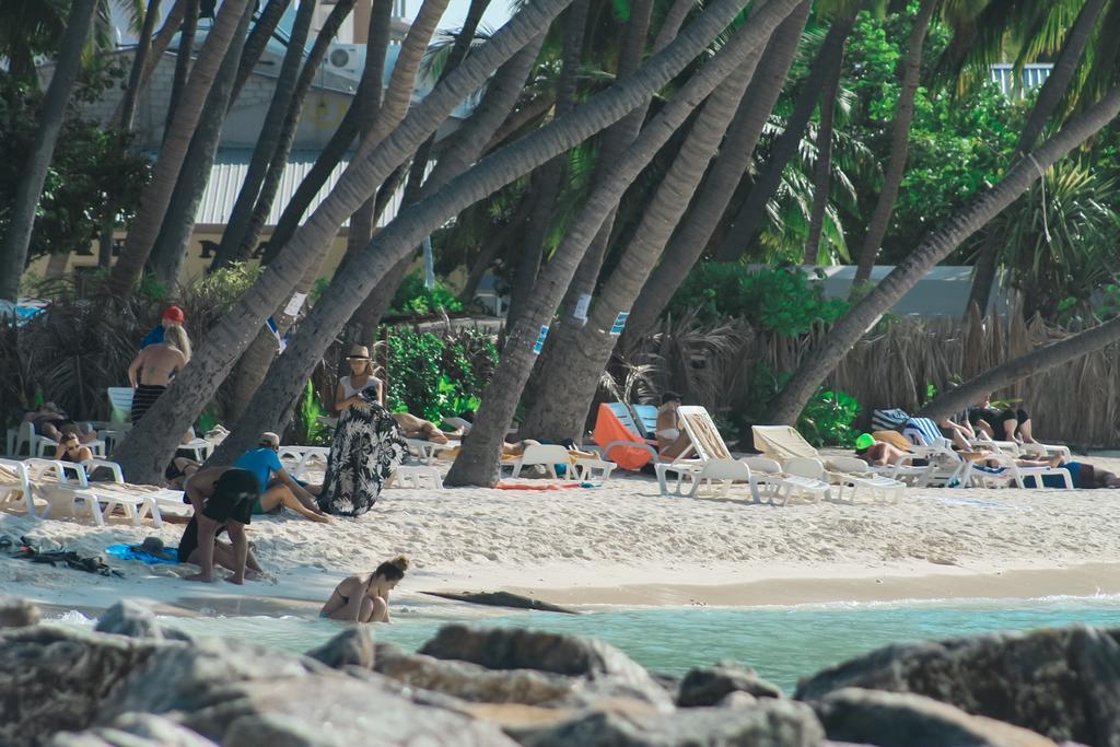 Seashore Beach Inn Maafushi Eksteriør bilde